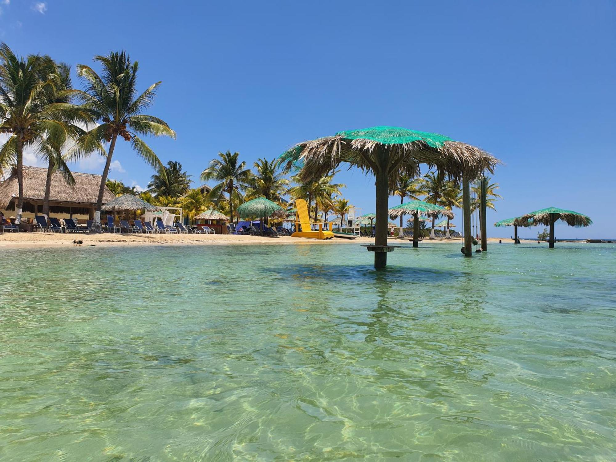 Las Palmas Joliet Corozal エクステリア 写真